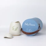 Ovo de Páscoa Oliveira branco acetinado